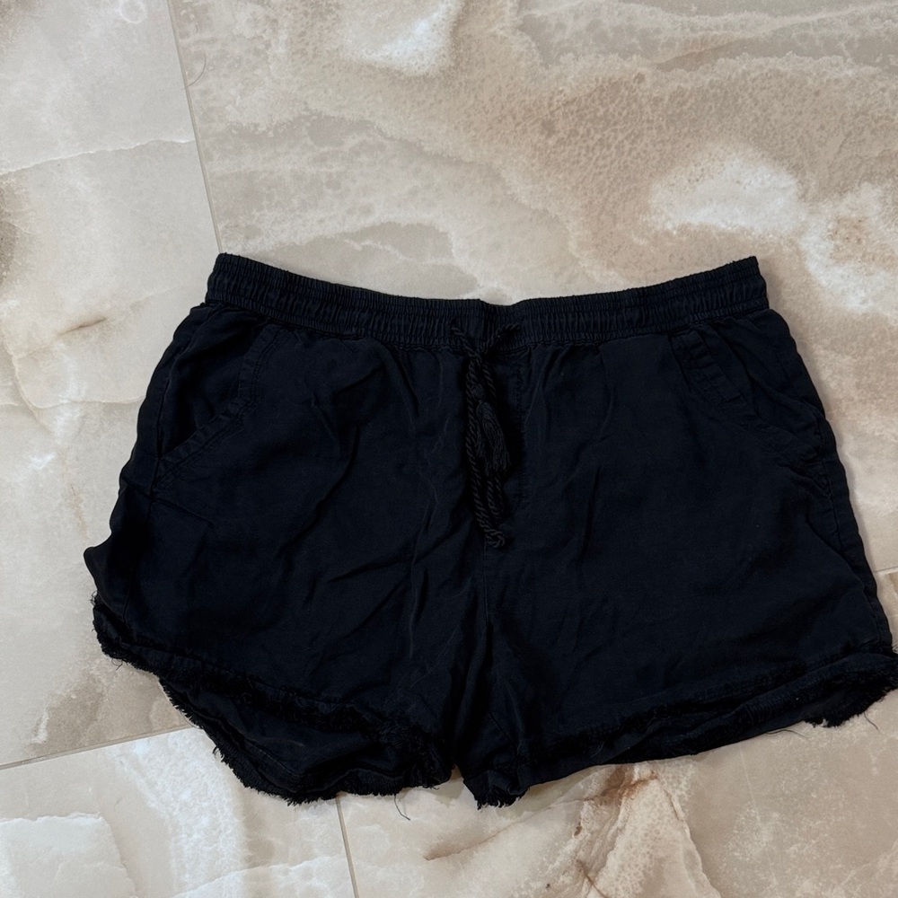 Saks Fifth Avenue Black Athletic Shorts